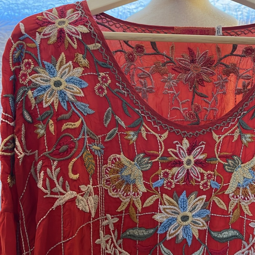 Johnny Was Embroidered Red Women's Top - Picture 4 of 11